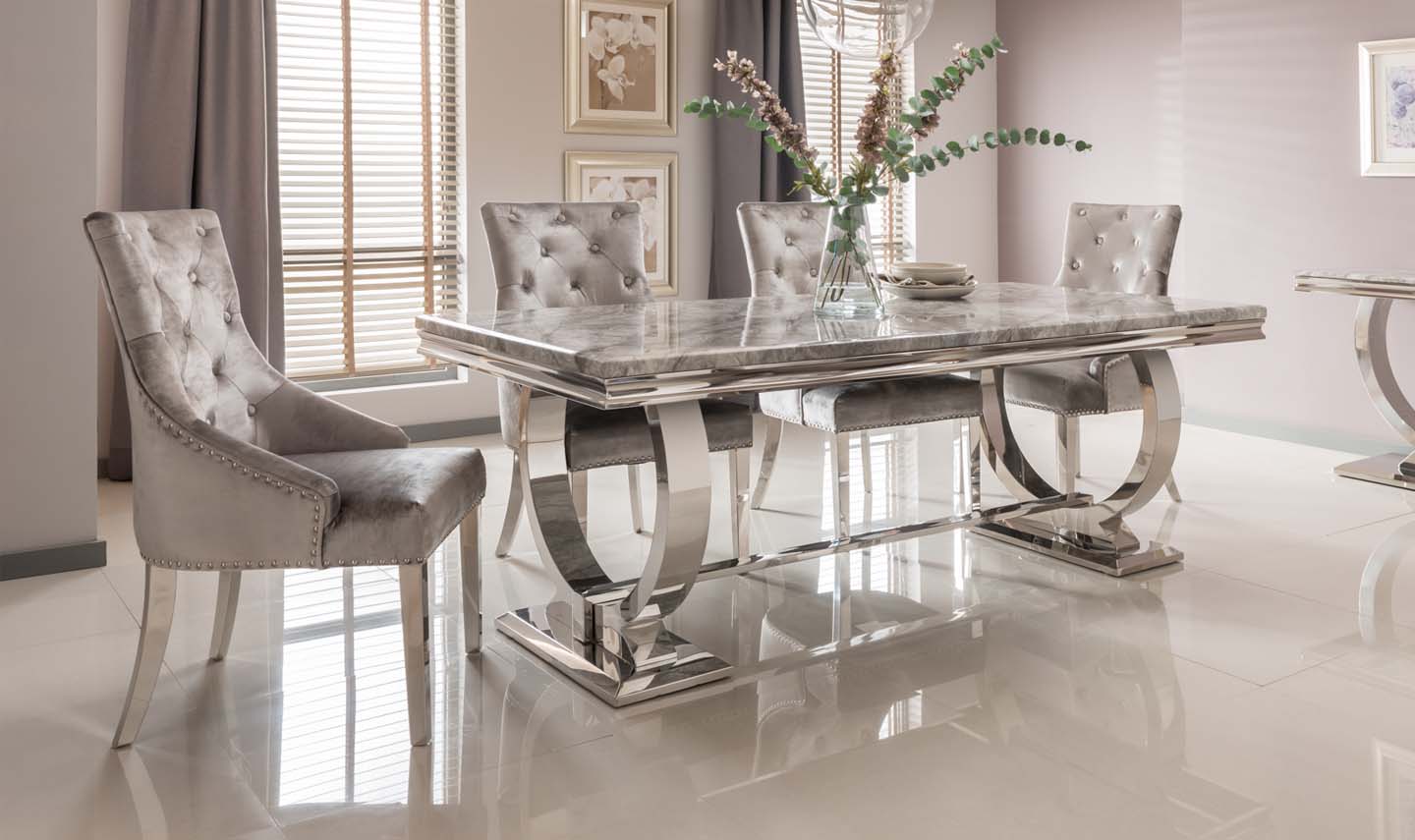 Arianna 1800 table with 6 chairs