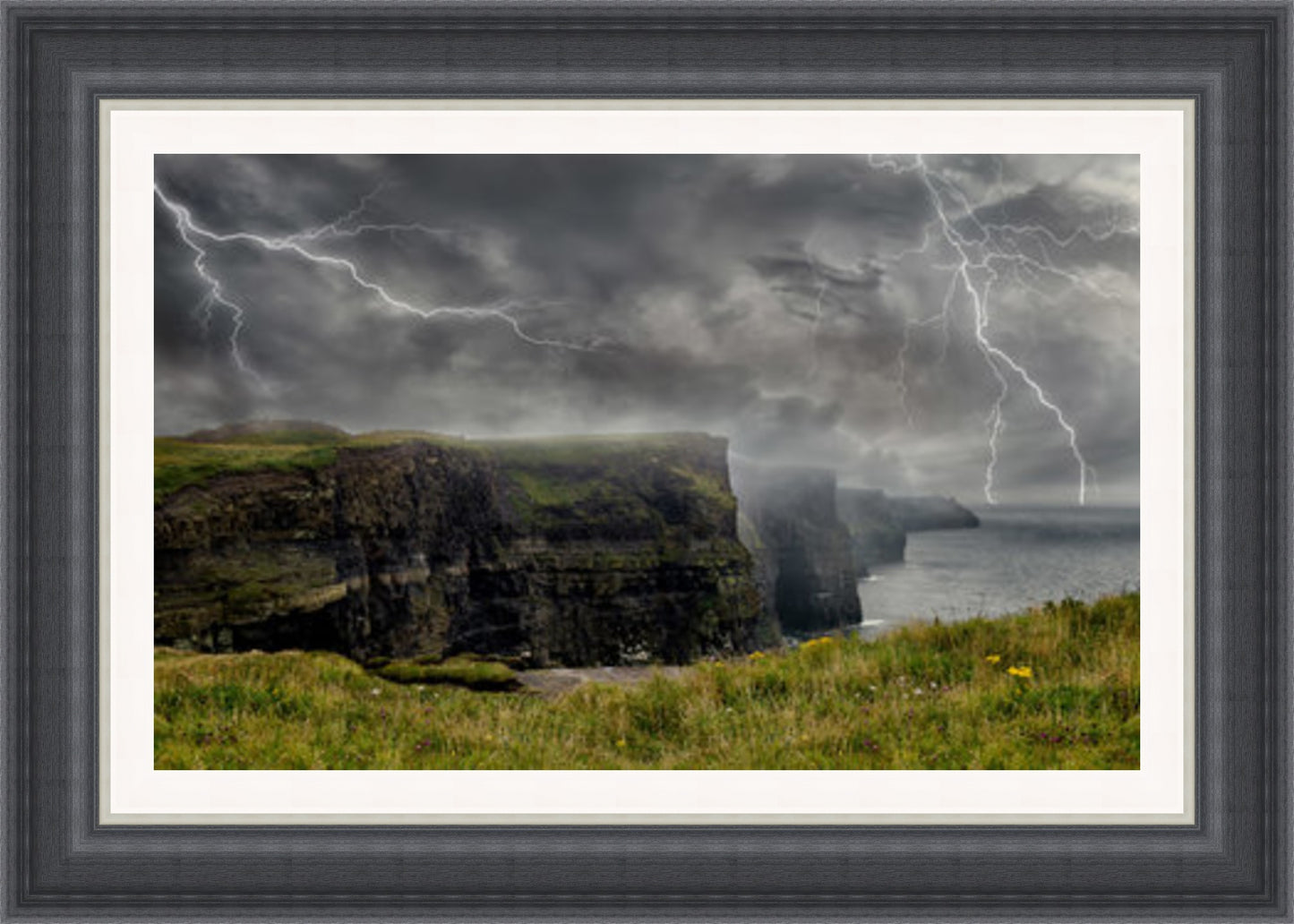 Cliffs of Moher Lightning (Frame: 2218 Grade 2)