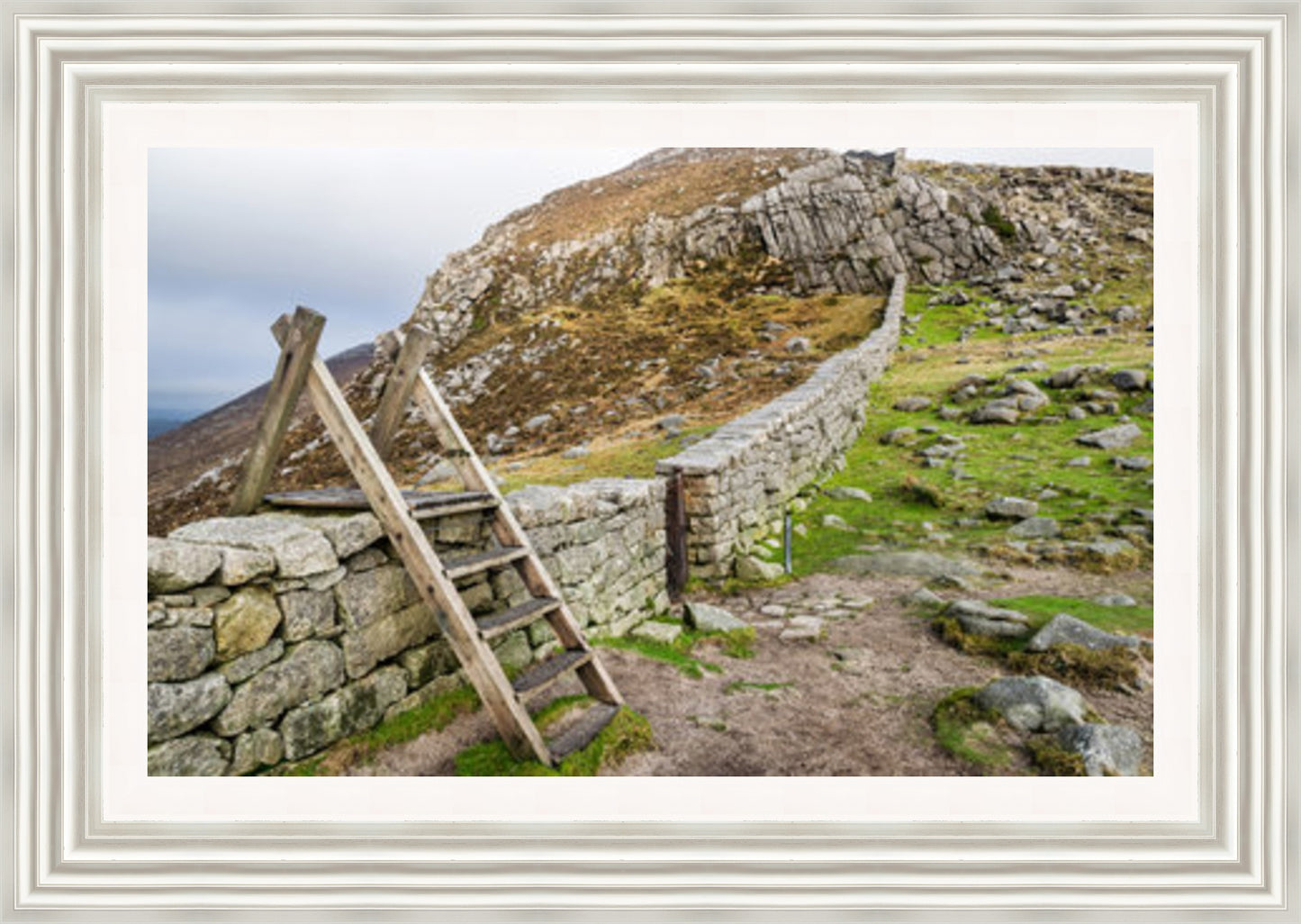 Steps on the Mournes (Frame 3010 Grade 1)