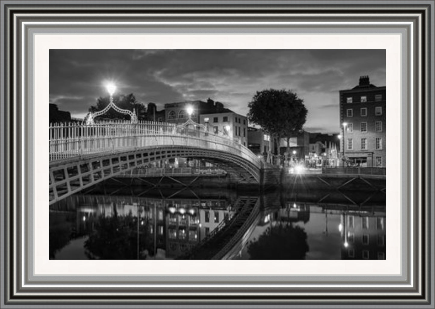 Ha’penny Bridge Black & White