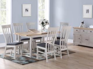 Kilmore oak painted 4x2.5 ext table with 4 chairs